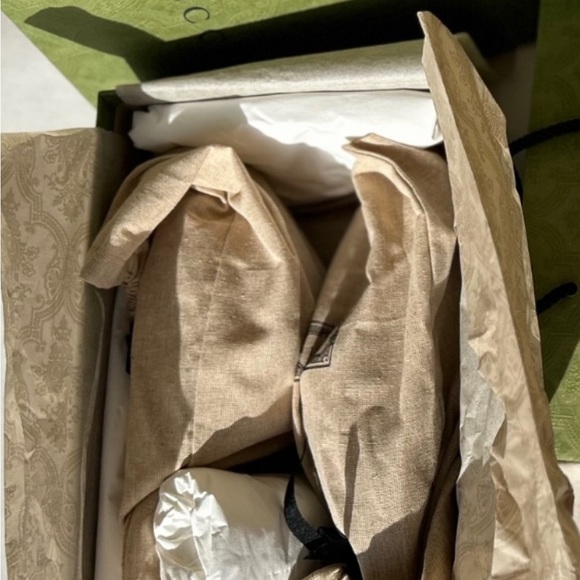 GUCCI ~ Like New! 2023 SE Women's Interlocking G espadrille, size 37, 7US. - Picture 5 of 9